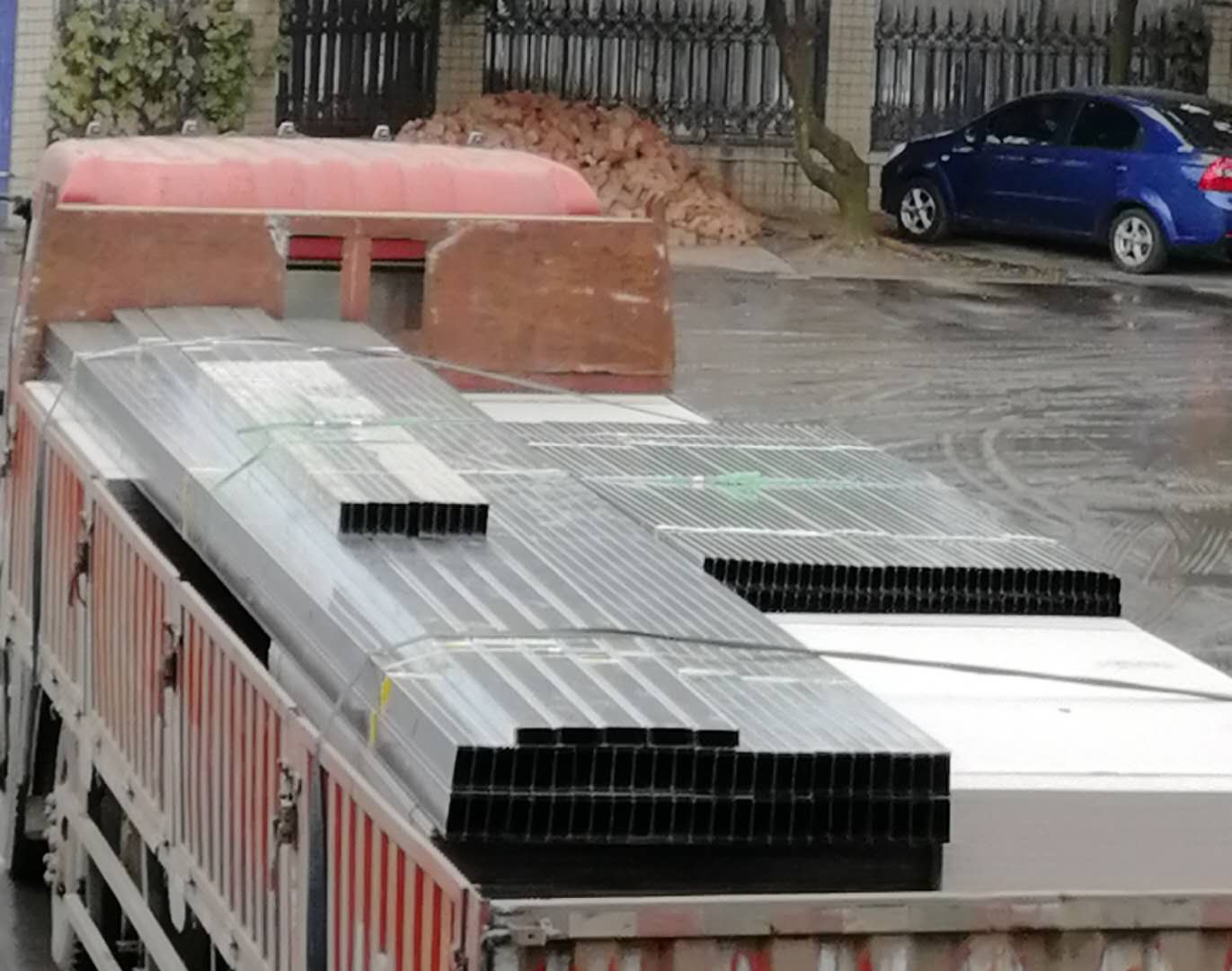 輕鋼龍骨優(yōu)惠價(jià)格